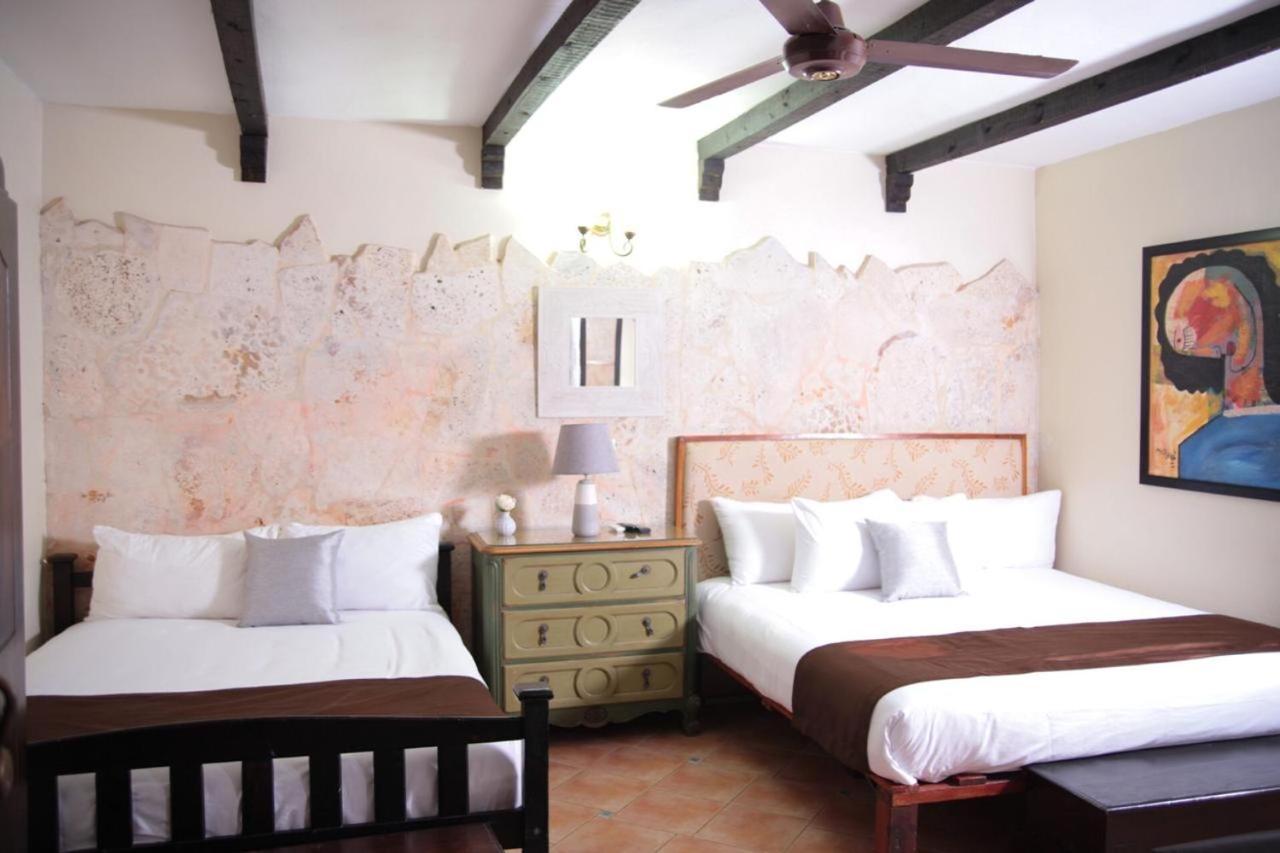 Historic Colonial Boutique Hotel Pool Jacuzzi Bar Restaurant By Aa Group Santo Domingo Buitenkant foto