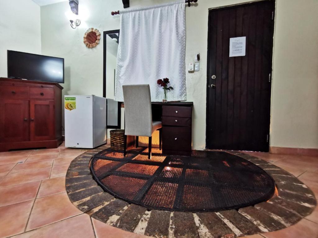 Historic Colonial Boutique Hotel Pool Jacuzzi Bar Restaurant By Aa Group Santo Domingo Buitenkant foto